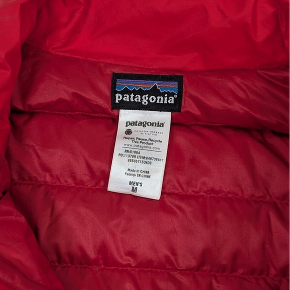 Patagonia Down Sweater Jacket Mens Medium Red Quilted Puffer Logo Gorpcore - Picture 8 of 11
